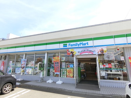 コンビニ　ファミリーマート札幌厚別中央4条店（コンビニ）まで421m