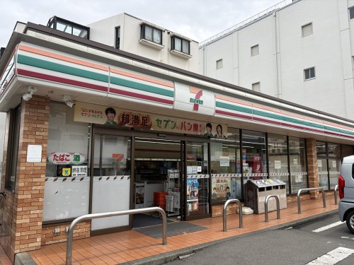 コンビニ　セブンイレブン 川崎子母口店（コンビニ）まで432m