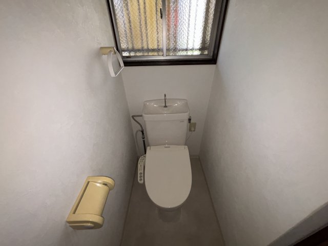フラワービルディングのトイレ写真