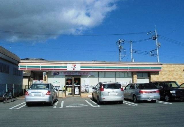 コンビニ　セブンイレブン御殿場ぐみ沢南店（コンビニ）まで300m