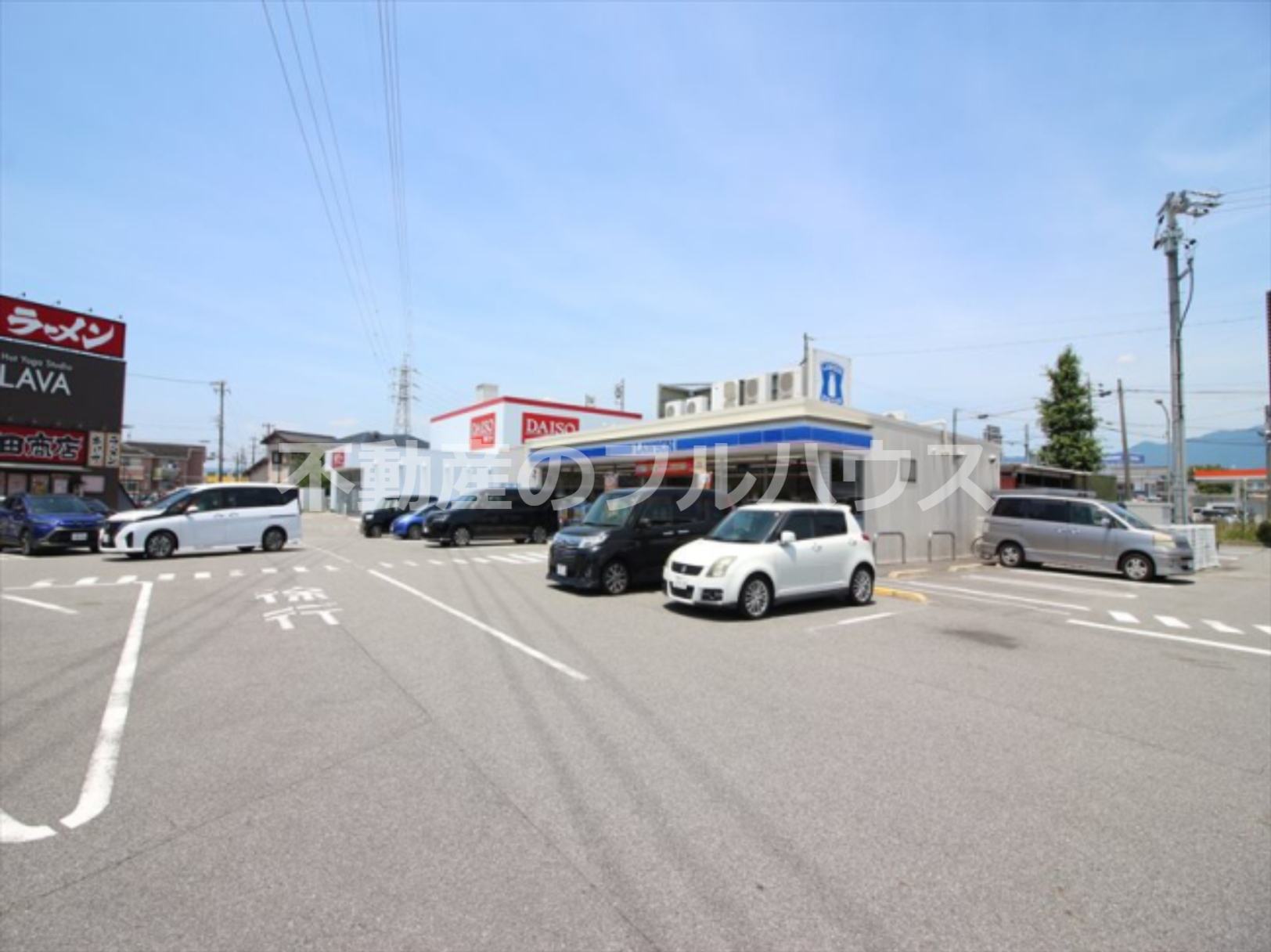 コンビニ　ローソン 豊川東名店（コンビニ）まで1387m