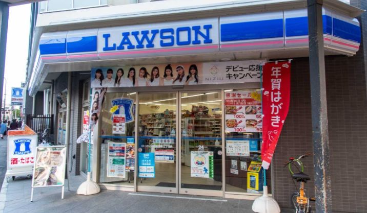 コンビニ　ローソン台東浅草三丁目店（コンビニ）まで150m