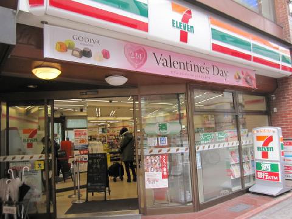 コンビニ　セブンイレブン 北新宿1丁目小滝橋通り店（コンビニ）まで154m