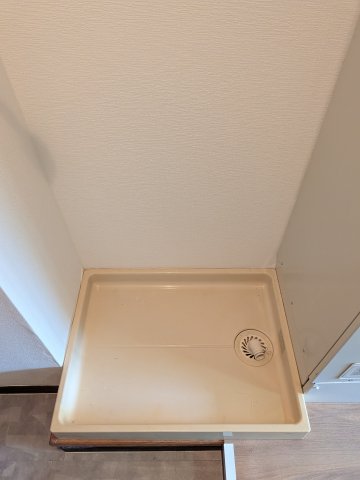 その他　室内洗濯機置場です