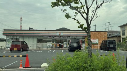 コンビニ　セブンイレブン 川口里中央店（コンビニ）まで443m