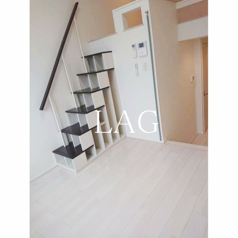 居室・リビング　洋室のお部屋です。