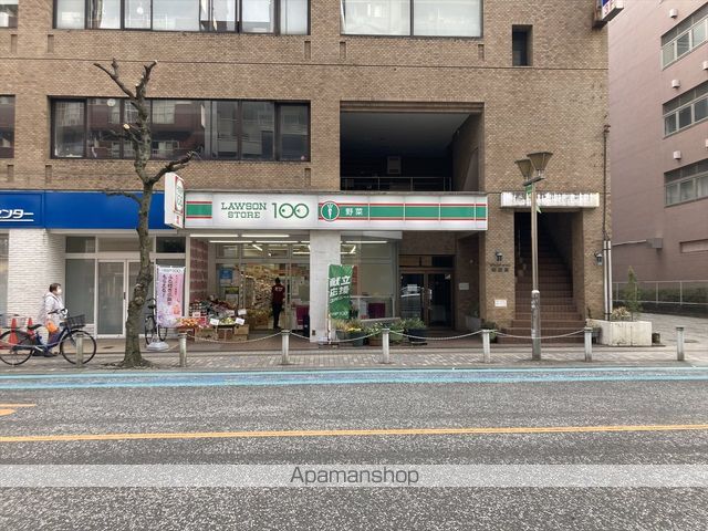 コンビニ　ローソンストア１００相模原五丁目店（コンビニ）まで302m