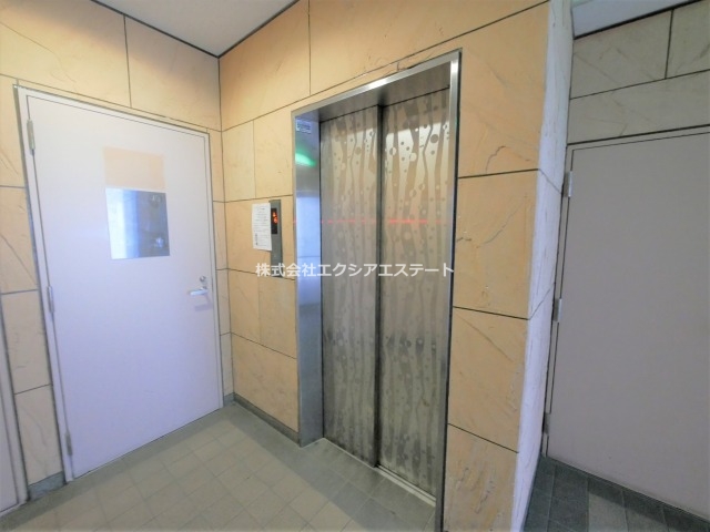 ロビー