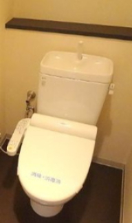 トイレ　別部屋参考写真