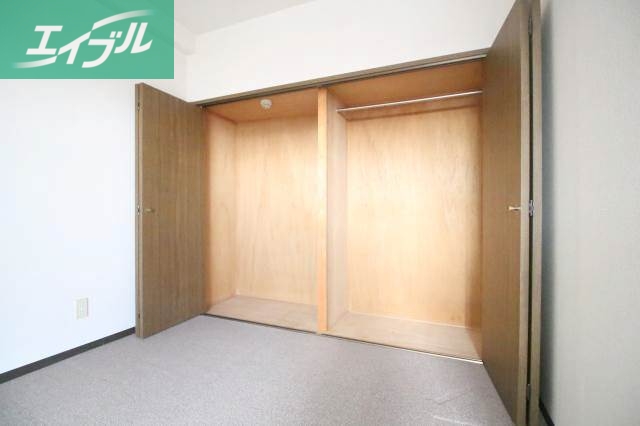 収納　同物件別部屋の写真です。