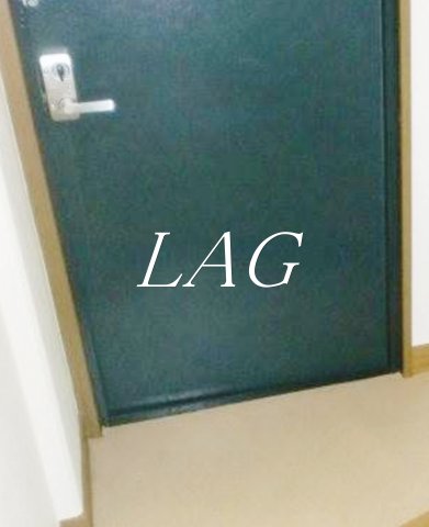 玄関　玄関です。