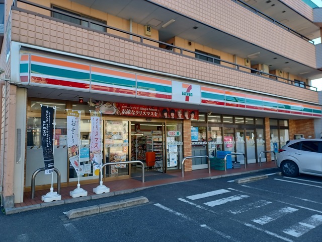 コンビニ　セブン-イレブン 草加青柳５丁目店（コンビニ）まで118m