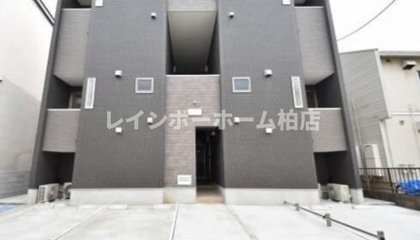 エントランス　毎日通るエントランスはこのようになっています