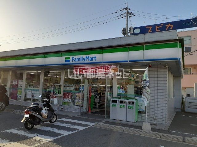 コンビニ　ファミリーマート 岡山清心女子大前店（コンビニ）まで1328m