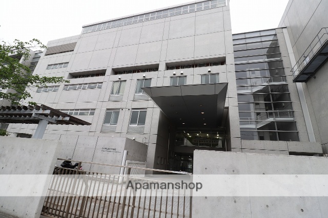 中学校　第七中学校（中学校）まで521m