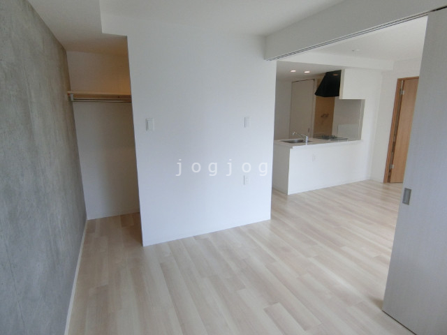 その他部屋・スペース　壁が多く使いやすいお部屋です