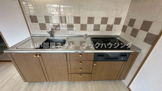 キッチン　同仕様写真となります。