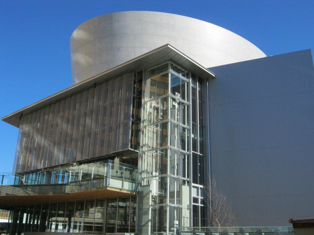 その他　小金井市民交流センター（その他）まで758m