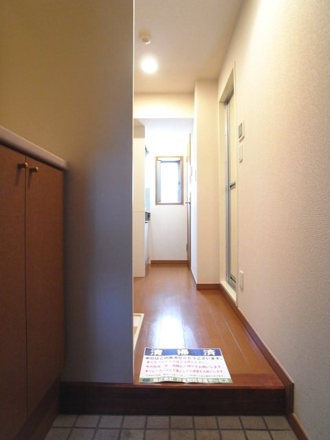 玄関　シンプルで使いやすい玄関です