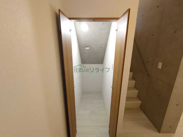 収納　ミオテゾーロ哲学堂カーザ