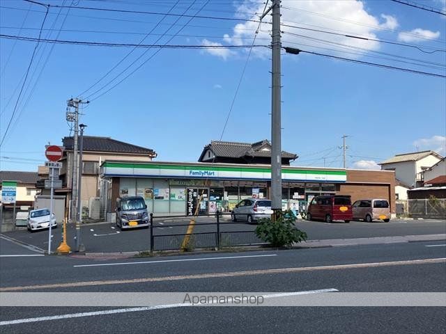 コンビニ　ファミリーマート戸畑天神一丁目店（コンビニ）まで480m