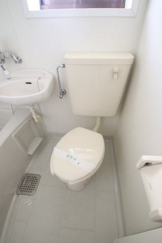 青葉荘のトイレ写真