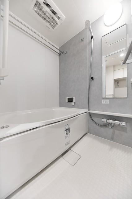 バス・シャワールーム　※写真は同タイプ住戸です。