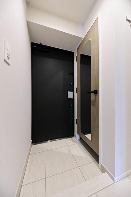 玄関　※写真は同タイプ住戸です。