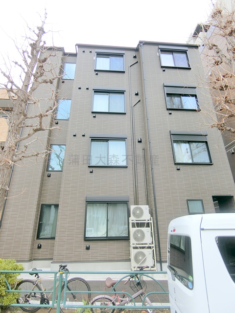 建物外観　2025年4月築　鉄骨造地上4階建て総戸数11戸ペット可イン