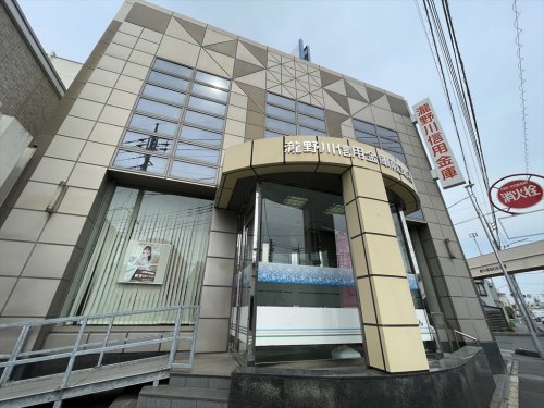 銀行　瀧野川信用金庫蕨支店（銀行）まで179m