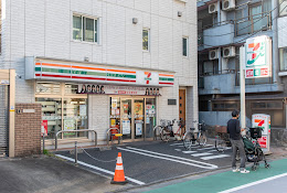 コンビニ　セブンイレブン 品川南大井1丁目店（コンビニ）まで158m