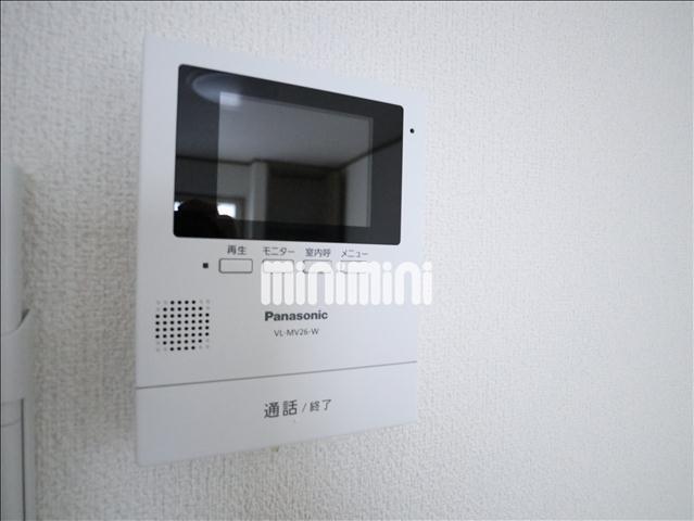セキュリティ　モニターホンで相手の顔が確認できます