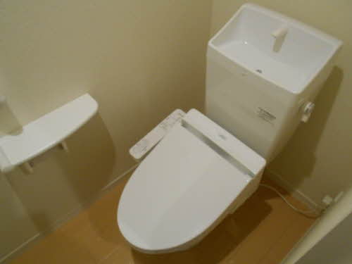 トイレ　別のお部屋のお写真です