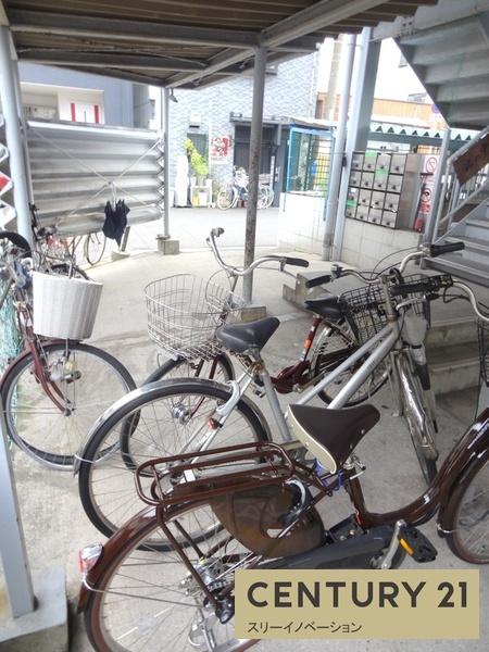 駐車場　★駐輪場★