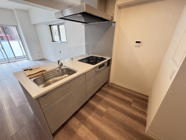 キッチン　※別部屋参考写真