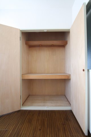収納　（別階同タイプ参考写真）アーバンライト　北区滝野川3