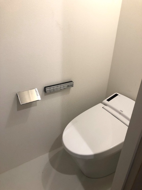 三組坂flatのトイレ写真