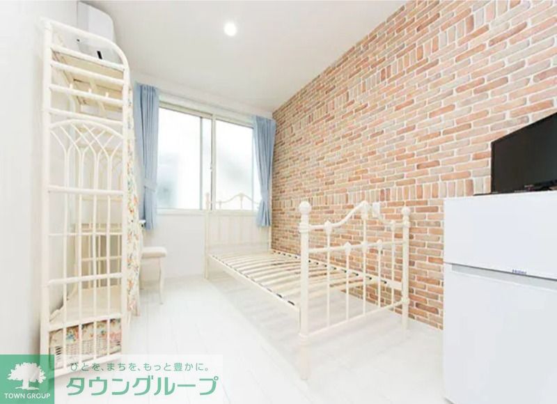 TOKYOβ下井草1 1棟貸しの居間写真