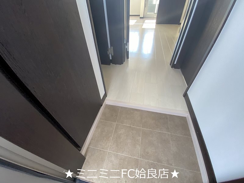玄関　同タイプ