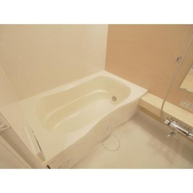 バス・シャワールーム　写真は同タイプ住居です。