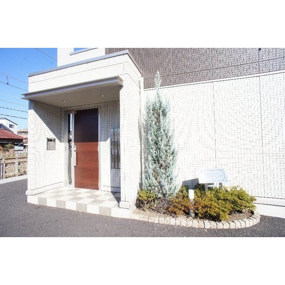 その他　オートロックあり