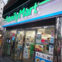 コンビニ　ファミリーマート目黒駅北店（コンビニ）まで68m
