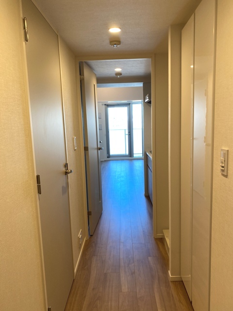 玄関　※写真は同タイプ住戸です。