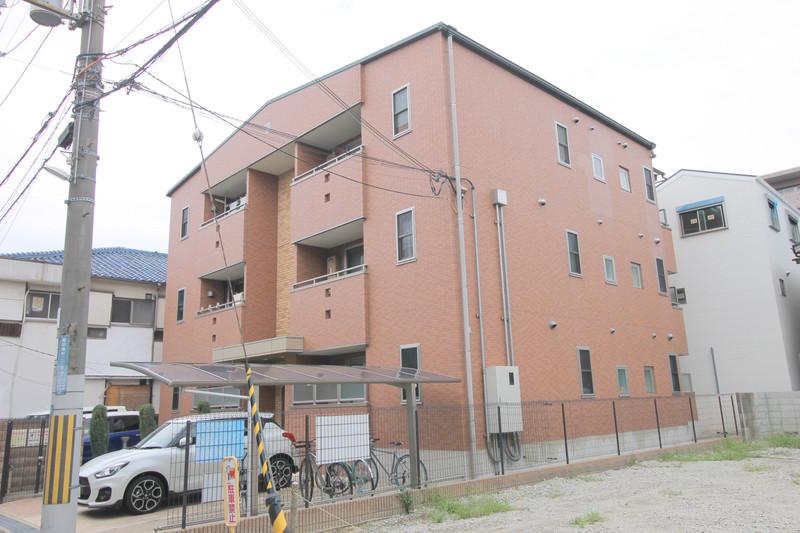 阪急宝塚線 服部天神駅 徒歩8分 築22年