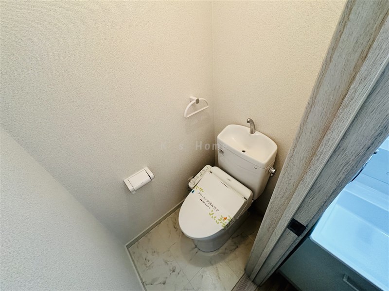 トイレ　洋室