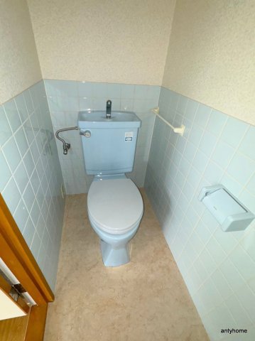 阪急千里線 豊津駅 徒歩8分 3階建 築36年のトイレ写真