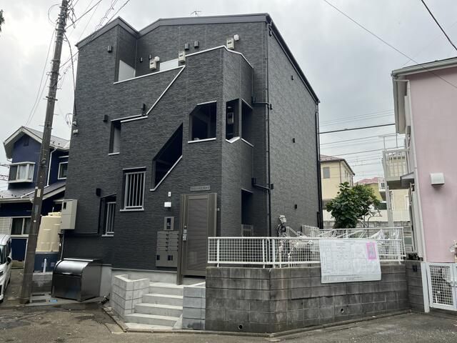 カインドネス湘南台の外観写真