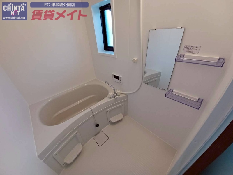 べレヴュー A棟の風呂写真