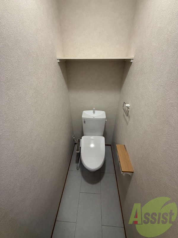 トイレ　トイレはこちらです。シンプルで使いやすそうですね。