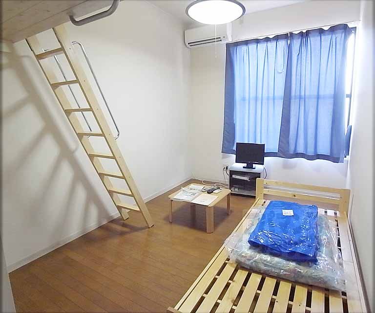 さくらメゾン日野の居間写真